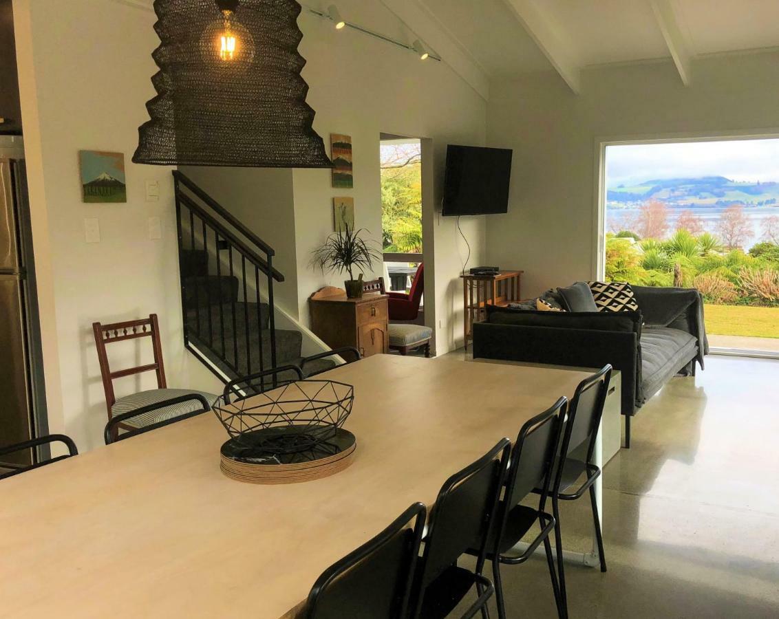 Bayview Lake Taupo Exterior photo